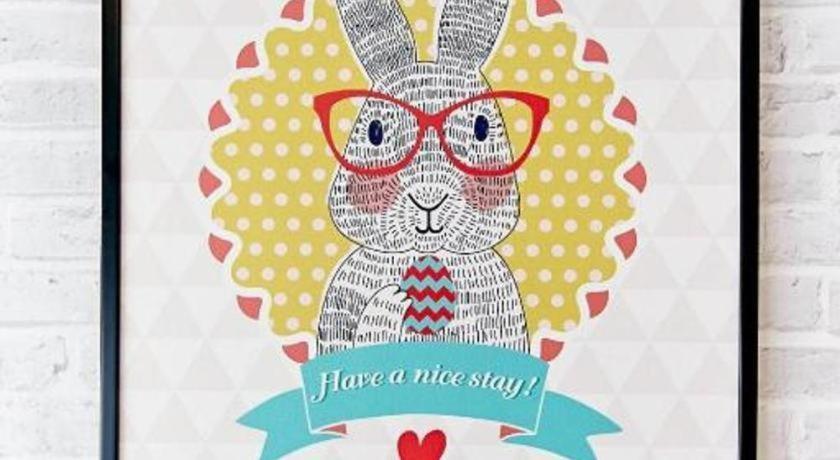 The Rabbit'S Hole Hostel 방콕 외부 사진